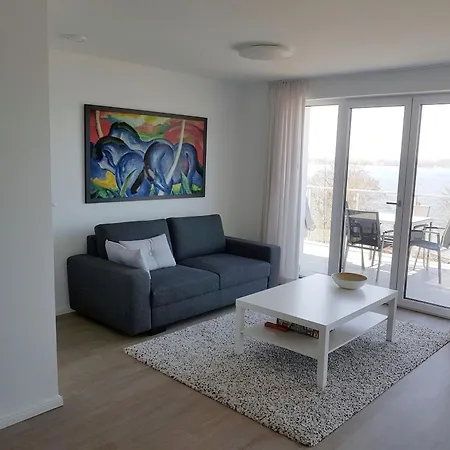 Apartment Neubau-ferienwohnung Mit Panorama-seeblick *